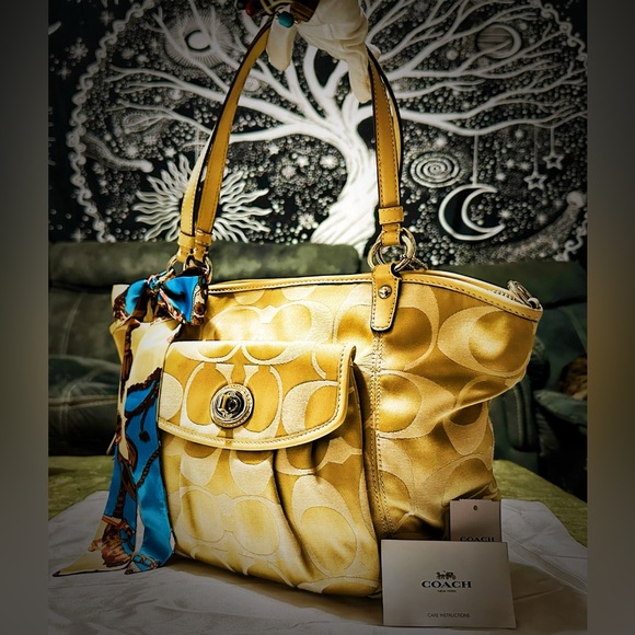 Vintage style Coach soho beige canvas and leather Shoulder Bag - Picture 13 of 13